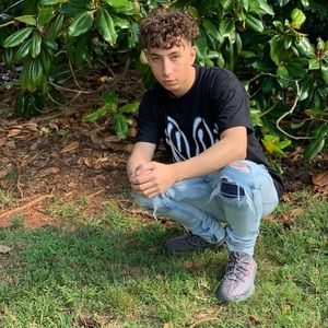 Meet your Posher, Cody